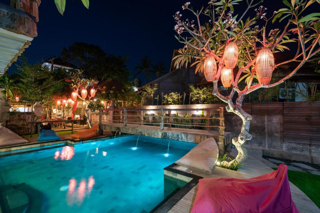 Good Cheer Hostel Nusa Lembongan  Ngoại thất bức ảnh